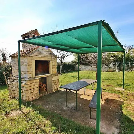 In Sveti Lovrec Istrien 26326 Appartamento Sveti Lovreč Pazenatički